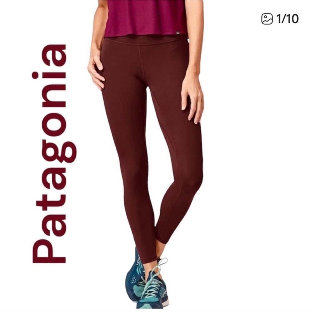 Like New! Patagonia Women's burgundy Leggings Size Small